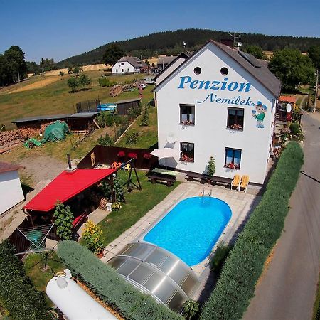 Penzion Nemílek Kolinec Esterno foto